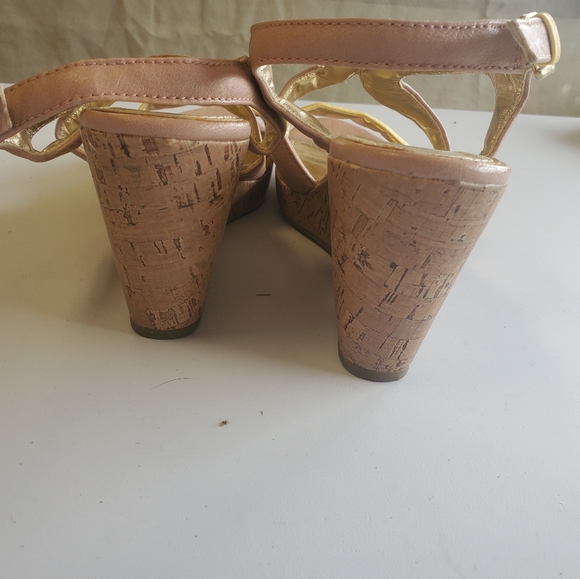 Womens heels size 9 - Picture 4 of 6